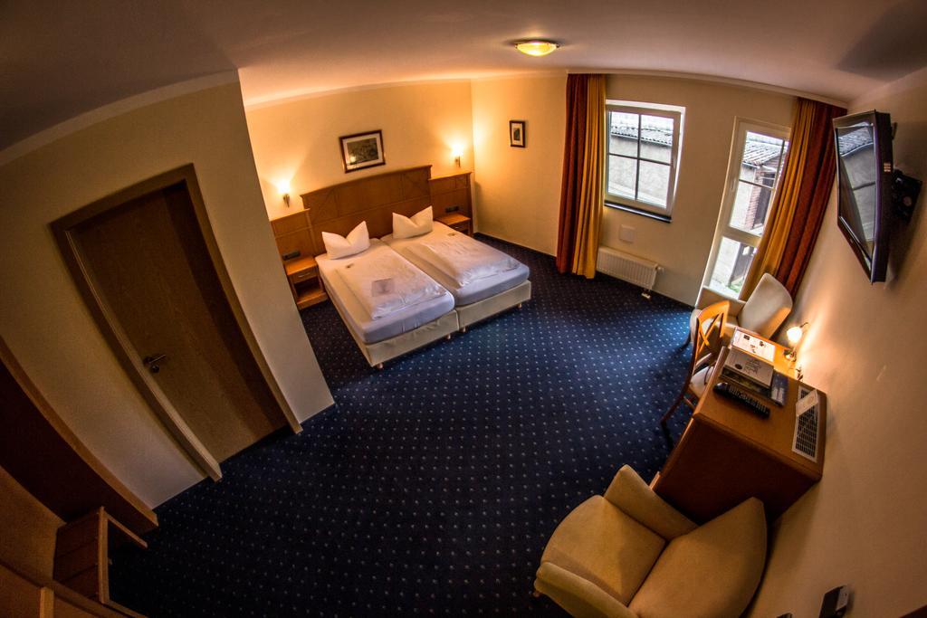 Hotel Blaue Ecke Adenau Eksteriør bilde